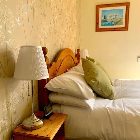 Bed and breakfast Carlton 4*